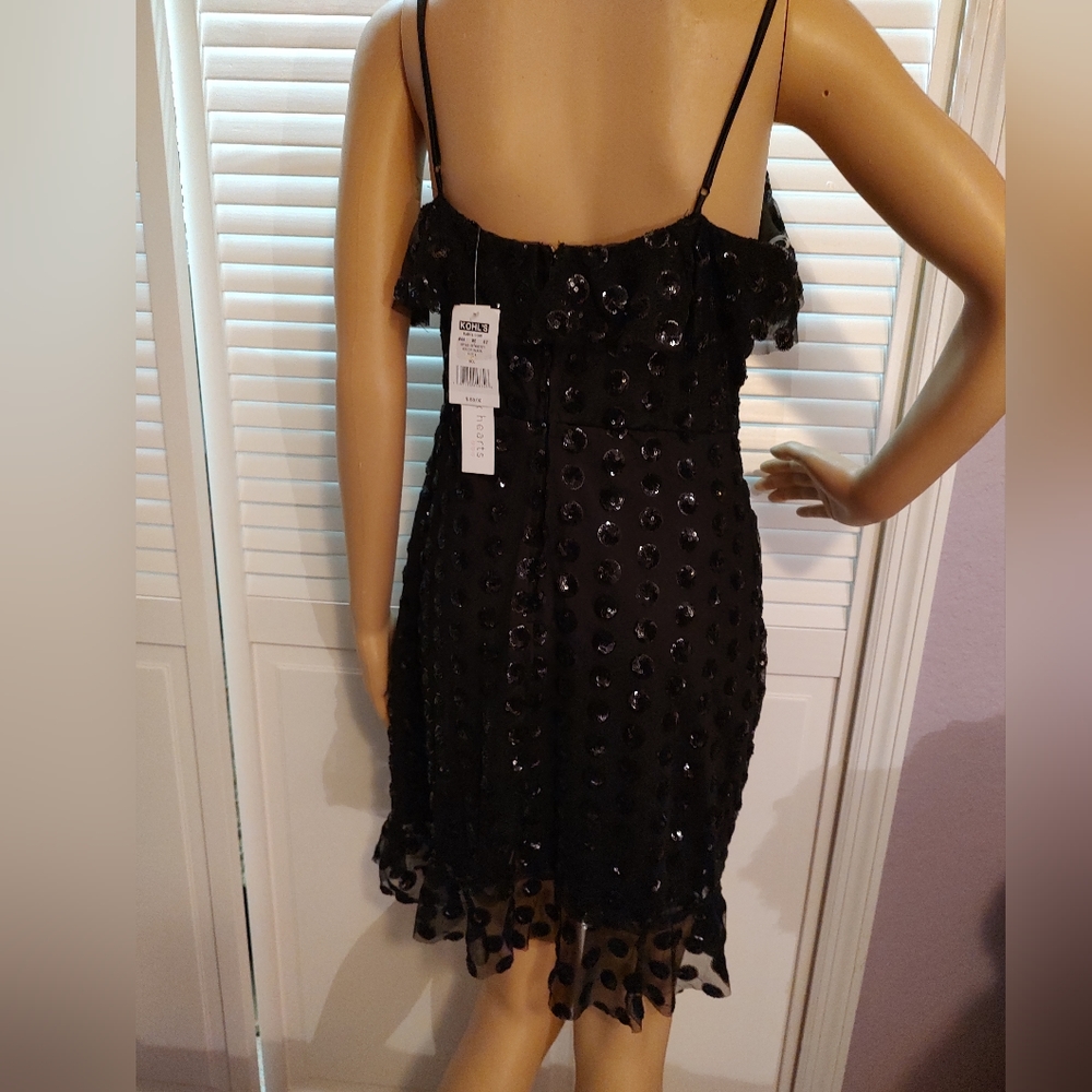 Black mesh and sequin ruffled dress - Picture 9 of 16